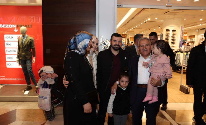BAŞKAN BÜYÜKKILIÇ FORUM KAYSERİ AVM'Yİ ZİYARET ETTİ
